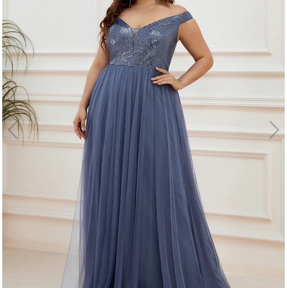 - Plus size Evening Dress
